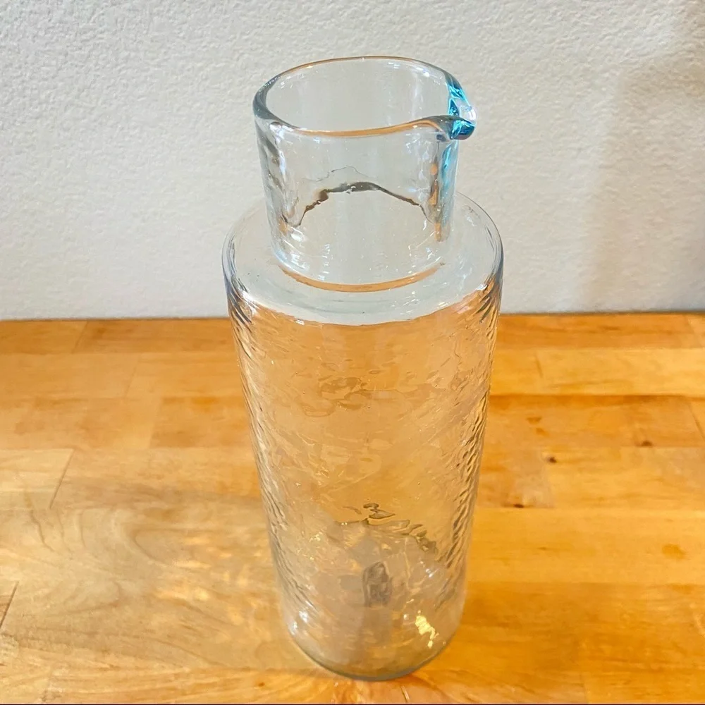 Unbranded textured clear